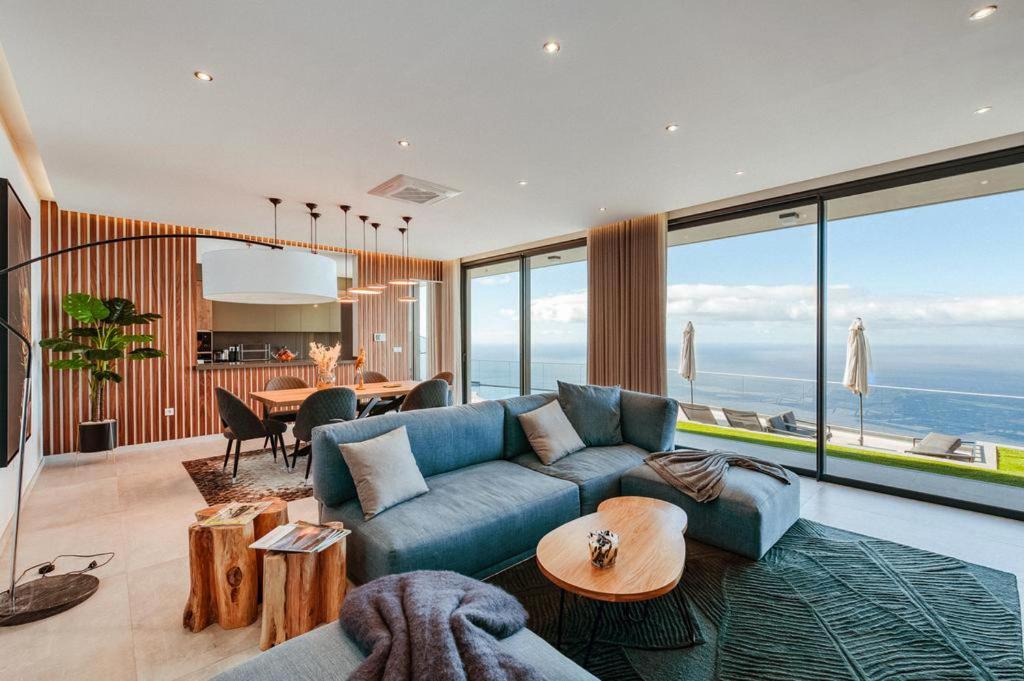 The Cliffhouse By Lovelystay Faja da Ovelha Exterior photo